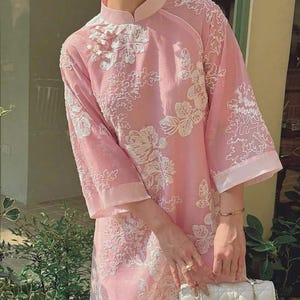 Light Pink Women Áo Dài-Chiffon Vietnam Ao Dai| 4-Ta Ao Dai| viet wedding guest clothes| lunar new year|PANTS INCLUDED| FREEshipping