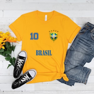 T-Shirt & Sweatshirt Personalised Brazil Soccer Jersey Vintage Soccer Coach Gift for Her Football Game Day Gift for Soccer Brazilian Sports