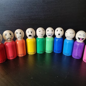 Rainbow emotions peg doll set