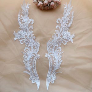 Bridal Dress Ivory Applique Sequined Embroidery Floral Sewing Lace Patch Leaf Embroidery Motif Lace Patch Ivory Wedding Accessories Ivory