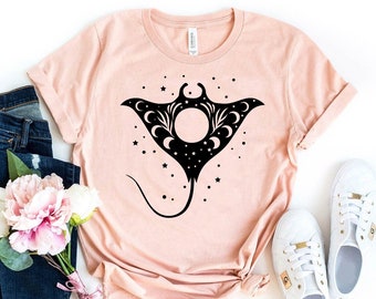 Celestial Manta Ray T-shirt, Boho Shirt, Space Gift, Celestial Moon Tee, Endangered Animals Shirts, Astronomy Tee, Ocean Tee, Marine Shirts