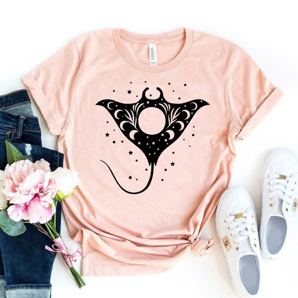 Celestial Manta Ray T-shirt, Boho Shirt, Space Gift, Celestial Moon Tee, Endangered Animals Shirts, Astronomy Tee, Ocean Tee, Marine Shirts