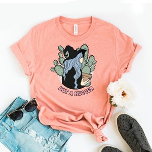 Not A Hugger T-shirt, Cactus Shirt, Summer Gift, Cactus Lover Tee, Adventure Top, Arizona Shirt, Cactus Plants Gift, Women's Gift, Mama Tee