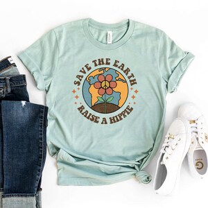 Save The Earth Raise A Hippie T-shirt, Hippie Soul Shirt, Good Vibes Gift, Bees Shirt, Botanical T-shirt, Earth Gift, Planet Top, Earth Gift