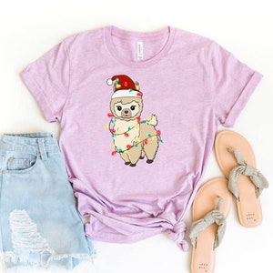 Lama-Weihnachtslichter-T-Shirt, Weihnachtsshirt, Lama-Liebhaber-Geschenk, lustiges Weihnachts-T-Shirt, Feiertags-Top, Weihnachts-Familien-Shirt, Weihnachtsgeschenk