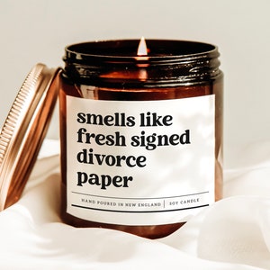 Candela di carta profumata come un divorzio appena firmato, regalo di coppia, regalo per partner eccitati, candela umoristica per adulti, regalo per fidanzato, candela scherzosa