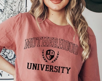 Motherhood University T-shirt, Cute Mom Shirt, Retro Mama Gift, Gigi Tee, Christmas Top, Mama Girl Shirt, Mothers Day Gift, Women's T-shirt