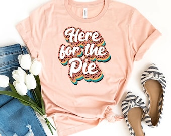 Här för pajen-t-shirt, Thanksgiving-tröja, höstgåva, pumpatröja, julklapp, kocktröja, familjetröja, damtröja, mammatröja