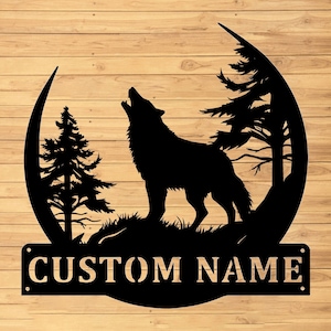 Custom Wolf Metal Wall Sign-Personalized Wolf Metal Wall Art-Wolf Metal Wall Decor-Wolf Name Signs-Wolf Lover&#39;s Gifts-Wolf Howling Signs