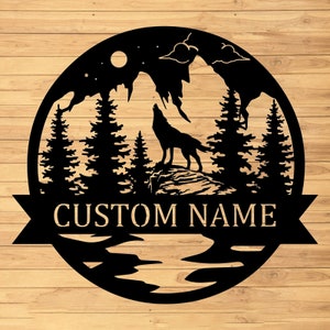 Custom Wolf Metal Wall Sign-Personalized Wolf Metal Wall Art-Wolf Metal Wall Decor-Wolf Name Signs-Wolf Lover&#39;s Gifts-Wolf Howling Signs