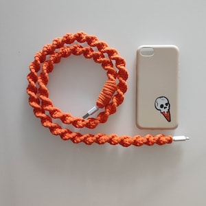 Câble USB en macramé