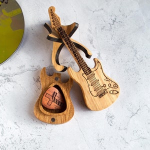 Gepersonaliseerde plectrumhouder met aangepaste gegraveerde plectrum, plectrumdoos, plectrumdoos cadeau voor vader voor muzikant voor echtgenoot voor gitarist