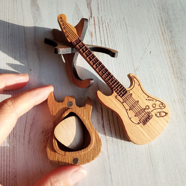 Personalized Guitar Pick Holder with Custom Engraved Pick, Plectrum Box, Pick Case Gift for Dad for Musician for Husband for Guitar Player