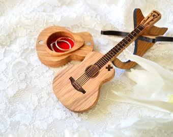 Wedding ring box guitar, personalized wood box for engagement rings in shape of acoustic guitar, custom wedding music guitar gift for couple