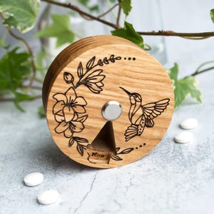 Petite boîte à pilules hebdomadaire gravée sur mesure, 7 jours en bois, boîte à pilules pour rangement, cadeau personnalisé pour grand-mère