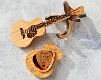 Guitar Pick Holder Personalized, Engraved Oak Plectrum Box, Music Gift for Guitar Player Dad