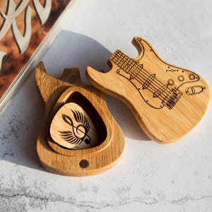 Personalisierter E-Gitarren-Plektrumhalter Einzigartiges Gitarrengeschenk für Gitarristen-Musiker und Musikliebhaber Vatertagsgeschenk und Musikraumdekor