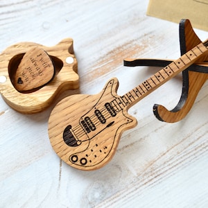 Guitar Pick Holder for Personalized Guitar Player Gift, Engraved Wooden Picks Box, Custom Mini Guitar Musician Gift for Him Fathers day Gift