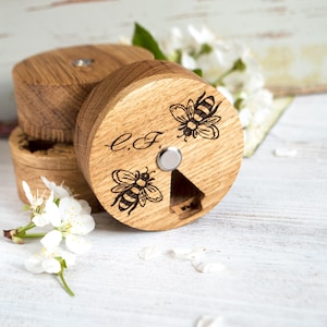 Weekly small pill box with engraved bees, 7 day wooden pill holder, organize storage pill container, personalized  name gift pill case