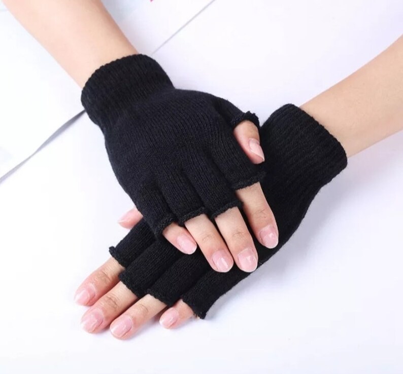 Gants pour femme, gants d'hiver chauffe-mains élégants, bras au crochet pour femme, mitaines chaudes à tricoter image 5