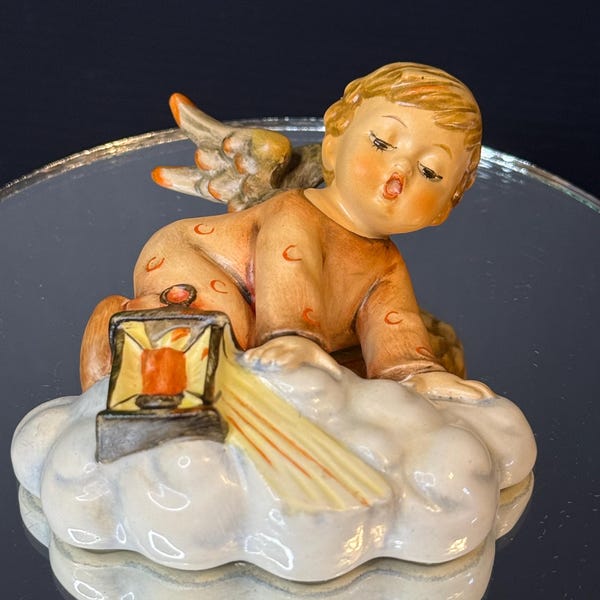 Hummel Searching Angel 310