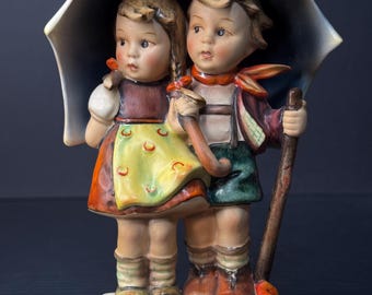VERY NICE Hummel Stormy Weather Figurine #71, TMK3, Boy and Girl