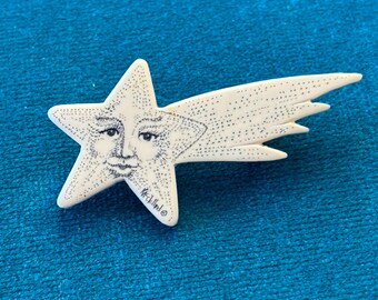 Vintage Kim McClellan signierte Scrimshaw Resin Brosche
