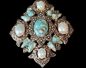 Large Sarah Coventry Faux Pearl Brooch