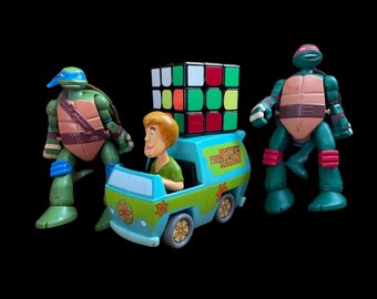 Caja de nostalgia: TMNT, Scooby Doo y el cubo de Rubik