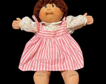 1985 Signed Xavier Roberts Cabbage Patch Doll