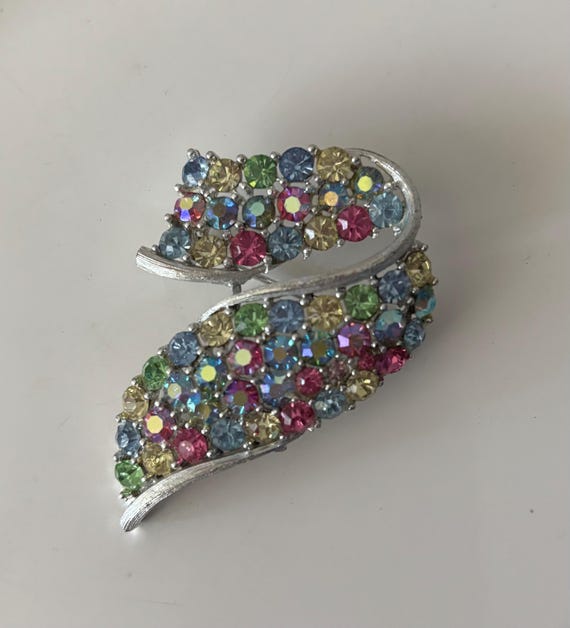 Lisner Fruit Salad-Like AB Brooch