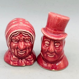 Vintage Ceramic American Themed Salt and Pepper Shakers Sold Individually Pink Quaker Couple