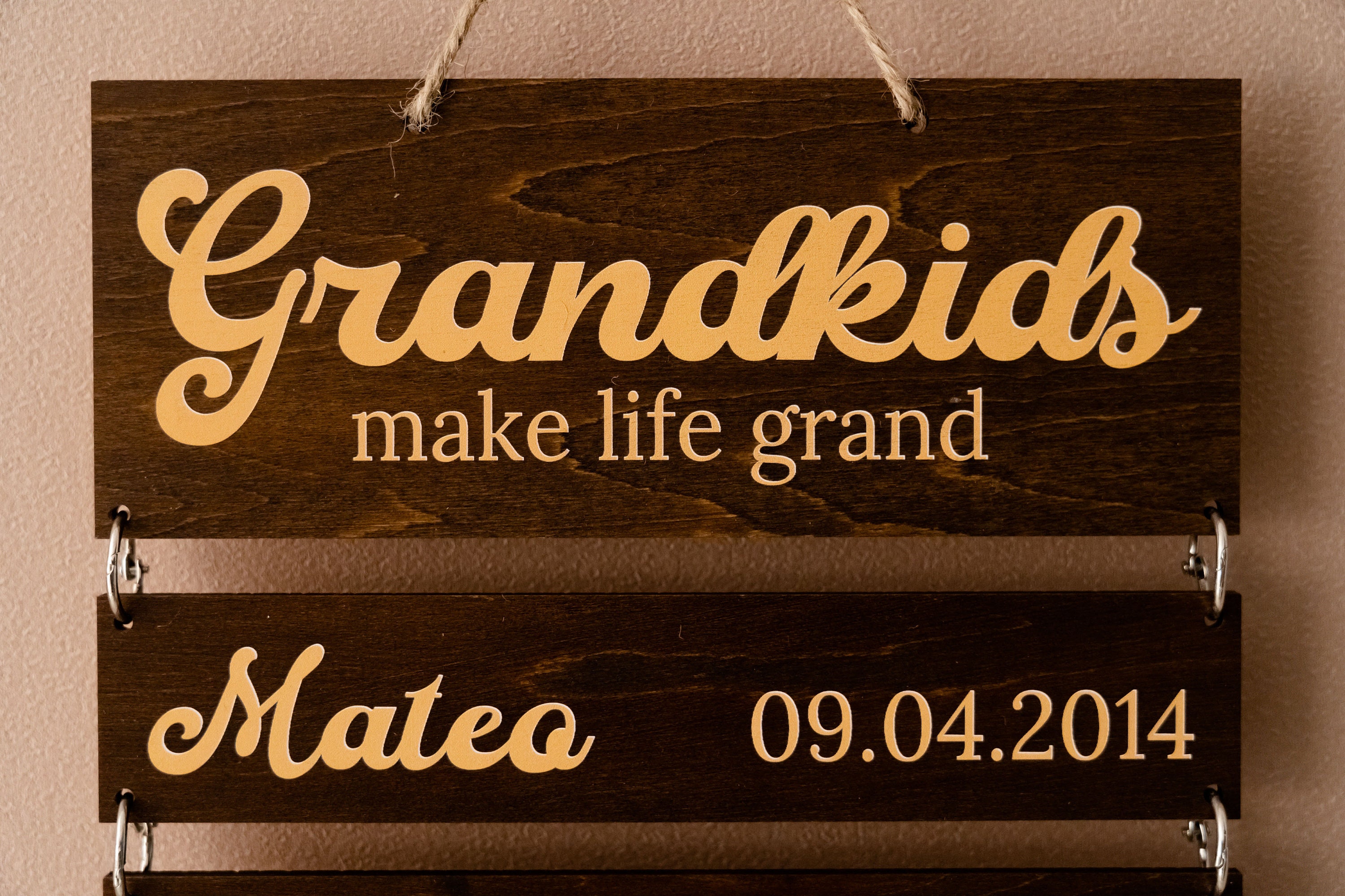 Wooden Grandchildren Sign, Family Name Plaque, For Grandma, Personalized Mom, Gift For Nana, Custom Wood Sign, Personalized Gifts E98
