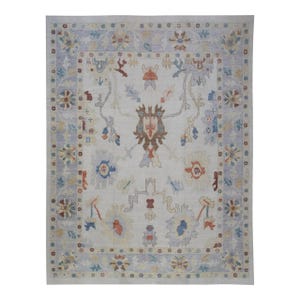 Hand Knotted Cream Oushak Rug: 100% New Zealand Wool