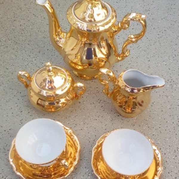 Mocca Porcelain Service, Gold, for 2 persons, Bavaria Freiberger Porcellain, Vintage 60s, Top