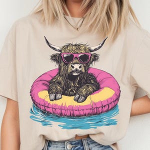 Retro Highland Cow Summer PNG: Sunglasses Floatie Clipart (Digital Download)