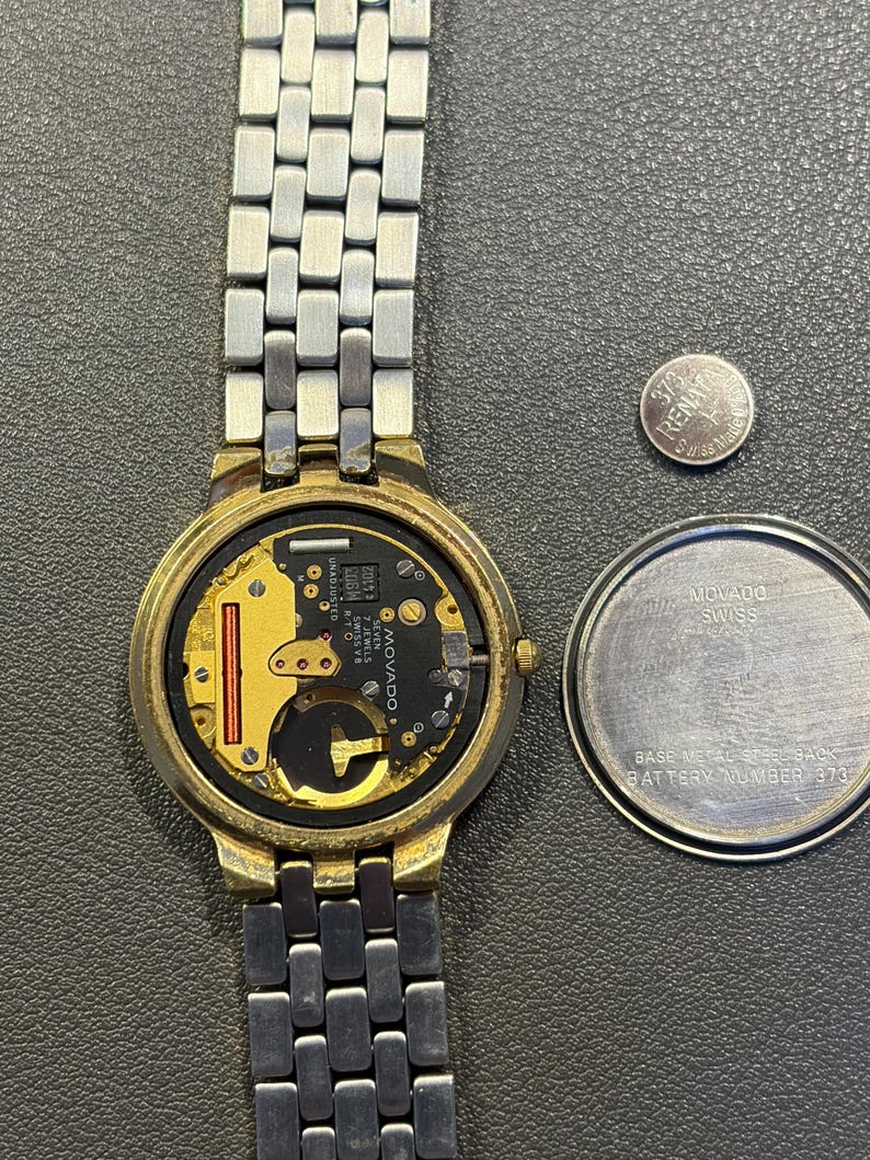 Wrist Watch Specialized Battery Replacement image 7