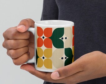 Taza floral retro, amapola naranja, taza de café moderna de mediados de siglo