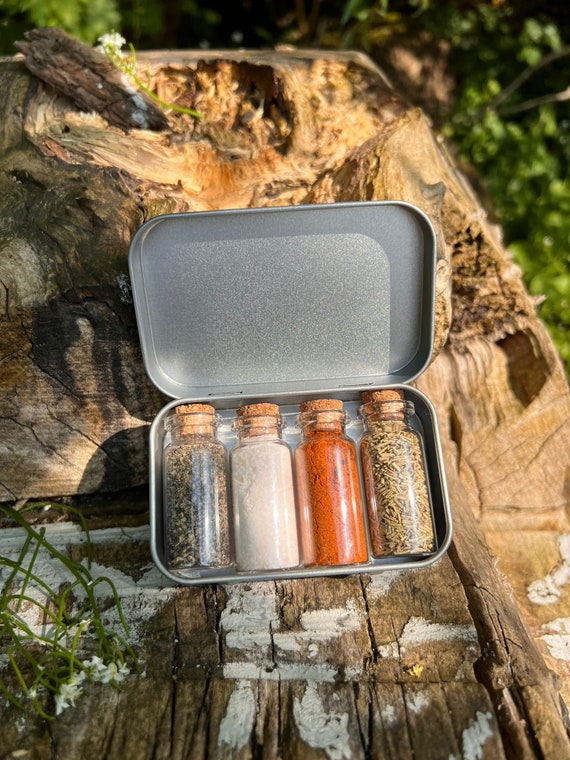 Bushcrafting Spice Set Survival Pocket Spice Kit Bushcraft Travel Spices  Camping Backpacking Cooking Campfire Spices 