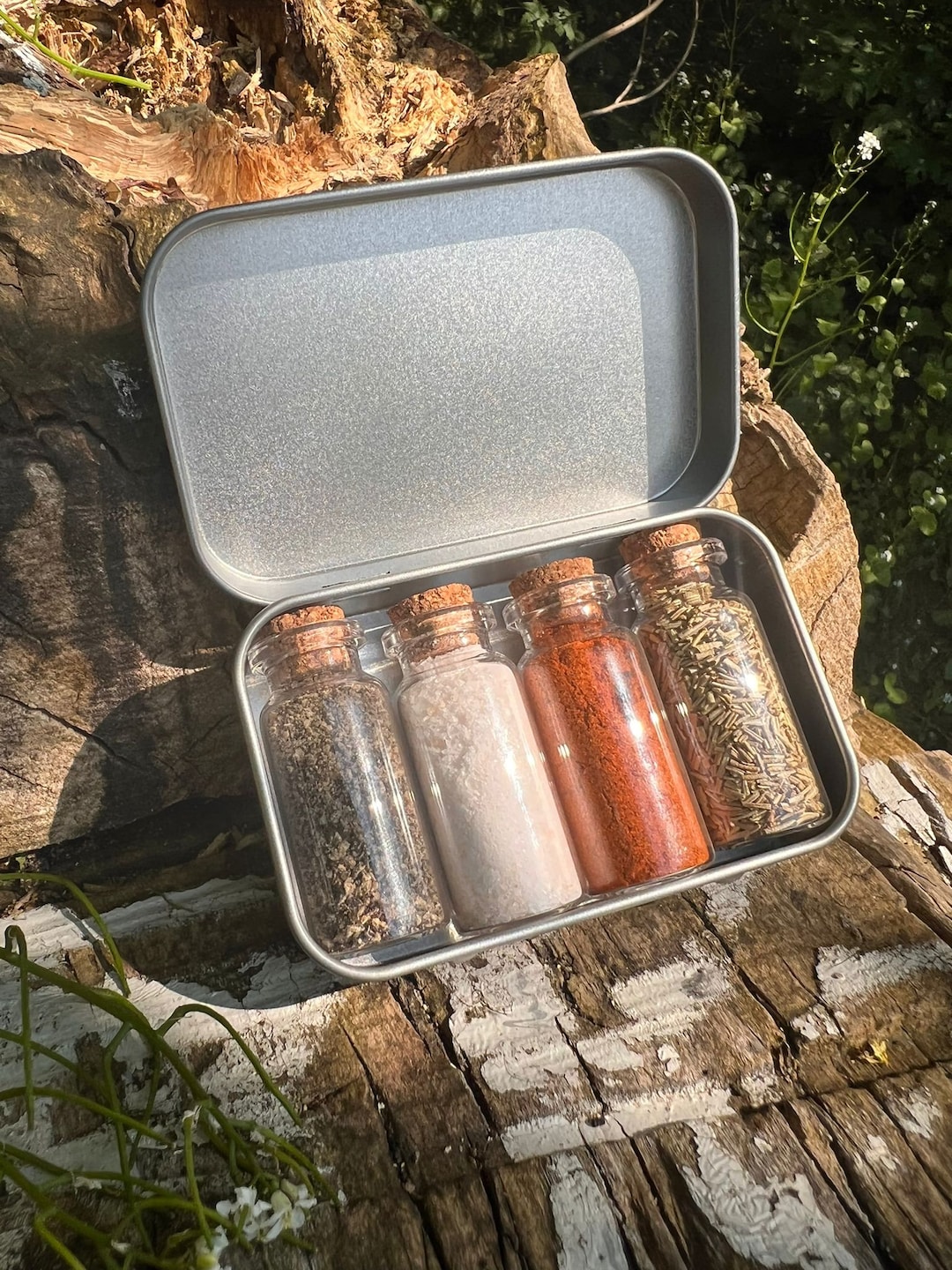 Spice Set Camping Gear Equipment Bushcrafting Hiking Survival Pocket