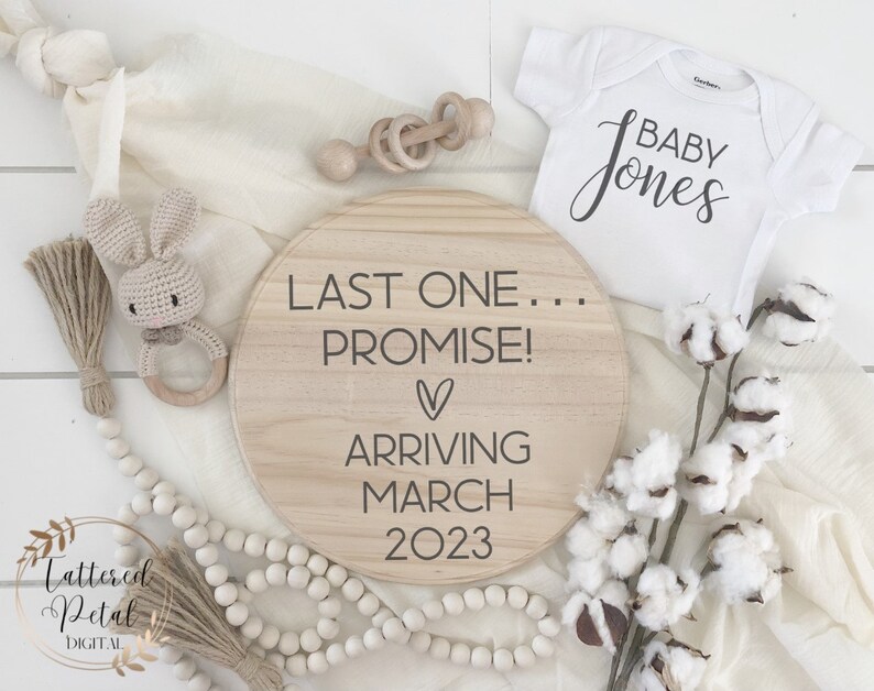 Last baby digital pregnancy announcement, grand finale, baby announcement for social media, baby reveal, baby neutral, facebook, instagram image 2