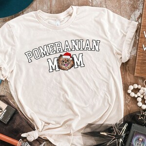Christmas Pomeranian Mom Shirt, Christmas Pomeranian, Pomeranian Gifts, Pomeranian Shirt, Dog Mom Shirt, Pomeranian Mom Shirt, Pomeranian