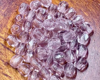 Czech Glass Fire Polished faceted Rounds Light Amethyst 4mm (25 Beads)