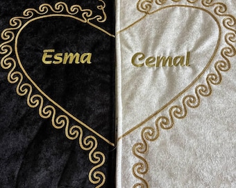 Personalized Chenille Prayer Rug Set: Islamic Couple Gift, Eid Gift