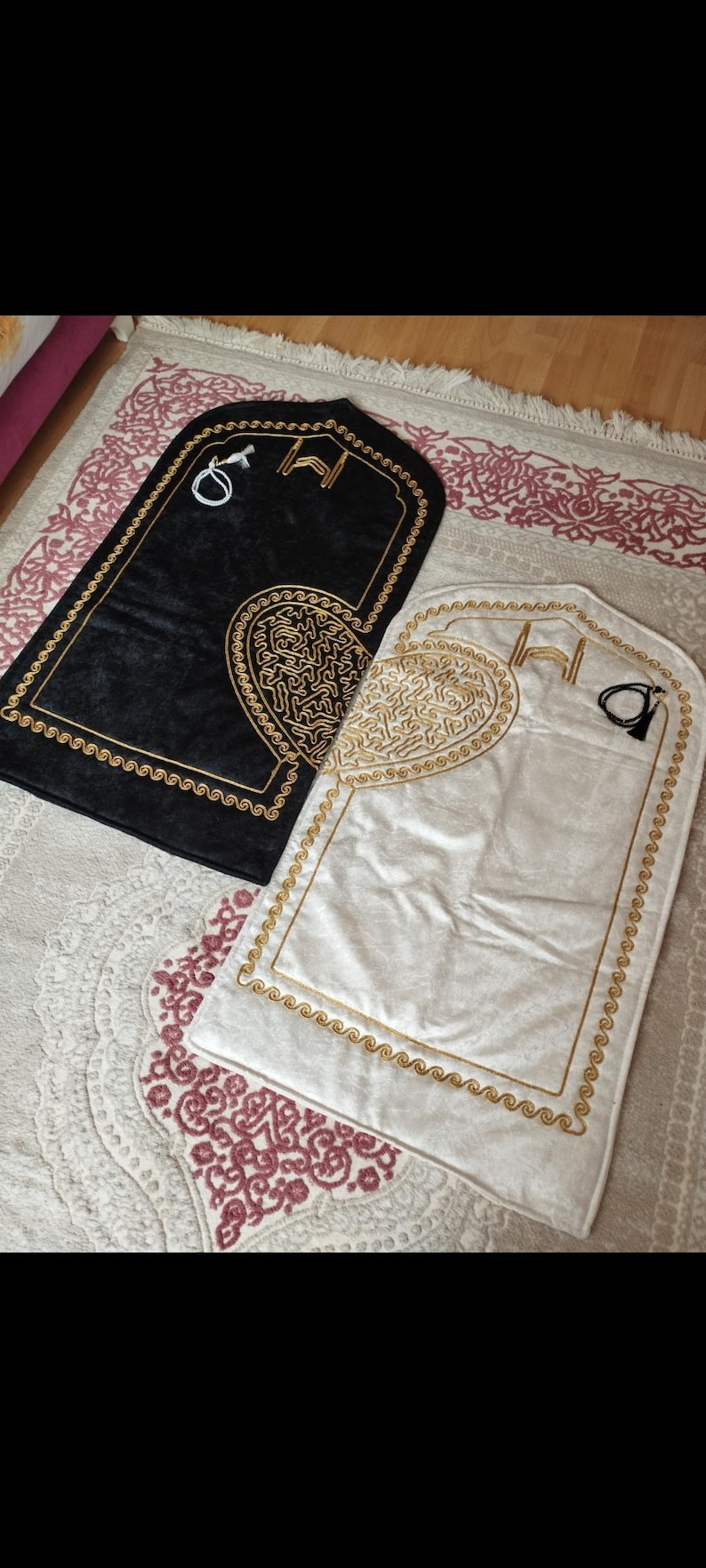 Personalized Chenille Prayer Rug Set: Islamic Couple Gift with Prayer Beads image 8