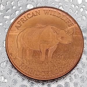 1oz .999 Fine Copper Round; African Wildlife; Rhino; FREE SHIPPING