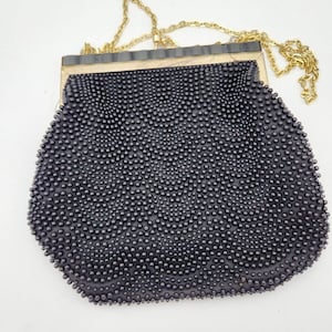 Vintage Fine Arts Bag Co Hong Kong Black Beaded Purse Gold Tone Chain Kisslock