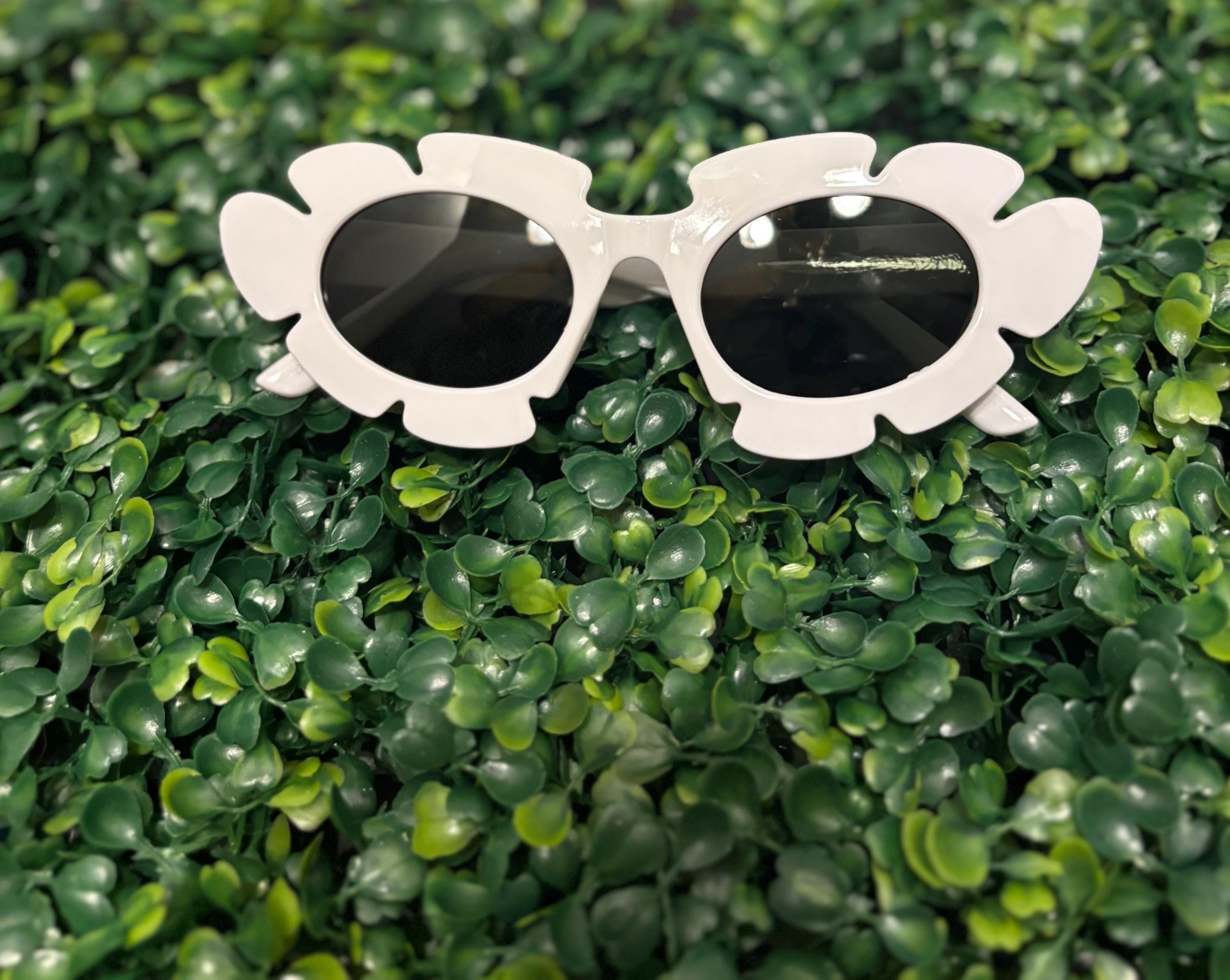 White Flower Shaped Sunglasses
