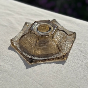 Vintage Mid Century L.E. Smith Pagoda Glass Candlestick Holder