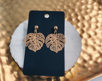 Tropical Monstera Earrings | Monstera Leaf Earrings Nature-inspired Accessories Boho Chic Leaf Jewelry Fashionable Jungle Leaves Elegant